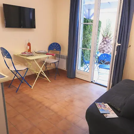 La Villa Les Hesperides Grimaud Exterior photo